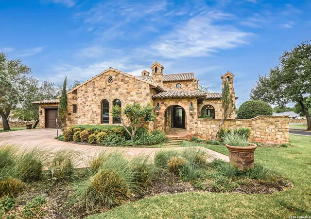 Photo 1 of Single family home for sale at 100 Milagro, Horseshoe Bay, TX 78657 | MLS# 1963132 | Listing updated on 2026-09-13