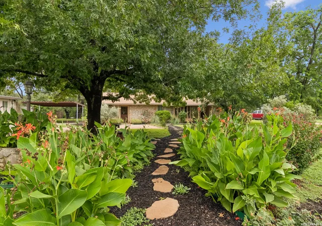 4th image of 10703 Bar X Trl, Helotes, TX 78023 | MLS# 1963182