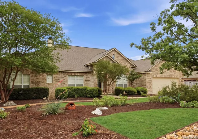 Photo 3 of Single family home for sale at 9406 Potters Point, Helotes, TX 78023 | MLS# 1963190 | Listing updated on 2026-08-18