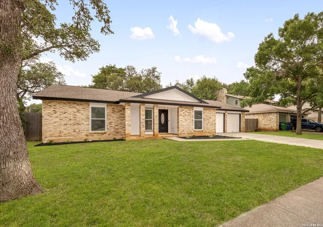 Photo 3 of Sale Pending at 3003 Oak Sprawl, San Antonio, TX 78231 | MLS# 1963224 | Listing updated on 2026-05-18