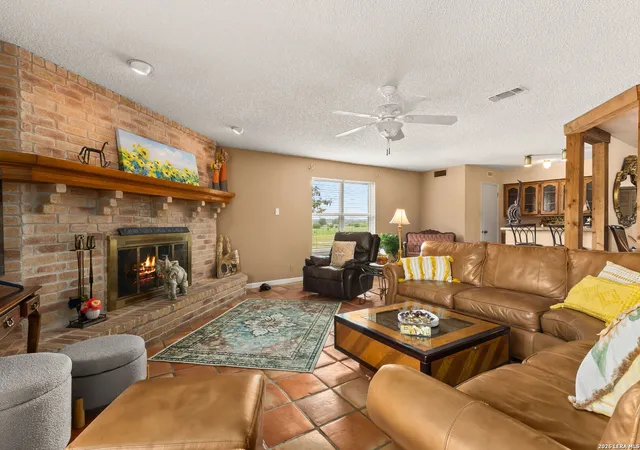 Photo 3 of House for sale at 350 Ullrich, Marion, TX 78124 | MLS# 1963272 | Listing updated on 2026-05-12