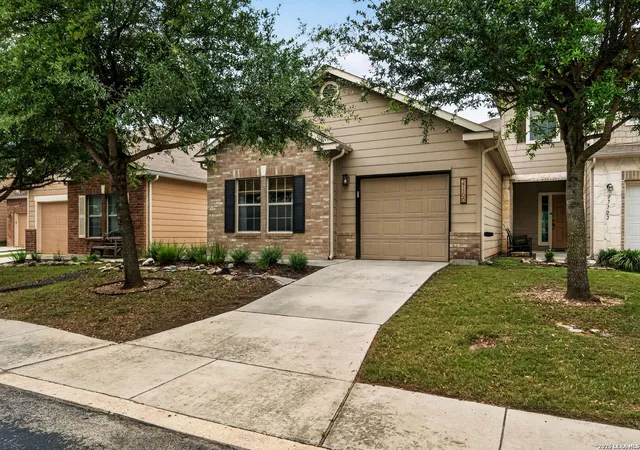 Photo 2 of Sale Pending at 27106 Villa Toscana, San Antonio, TX 78260 | MLS# 1963327 | Listing updated on 2026-05-14