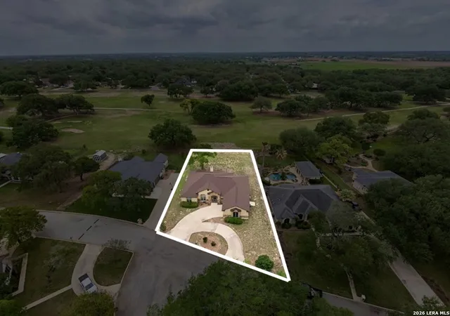 Homes for sale in Devine, TX | 518 Jack Nickolaus, Devine, TX 78016 | MLS# 1963328