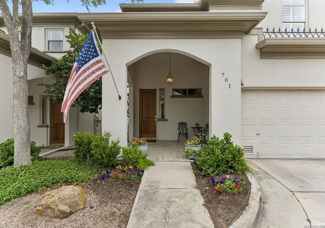 3rd image of 8127 N New Braunfels #701, San Antonio, TX 78209 | MLS# 1963370
