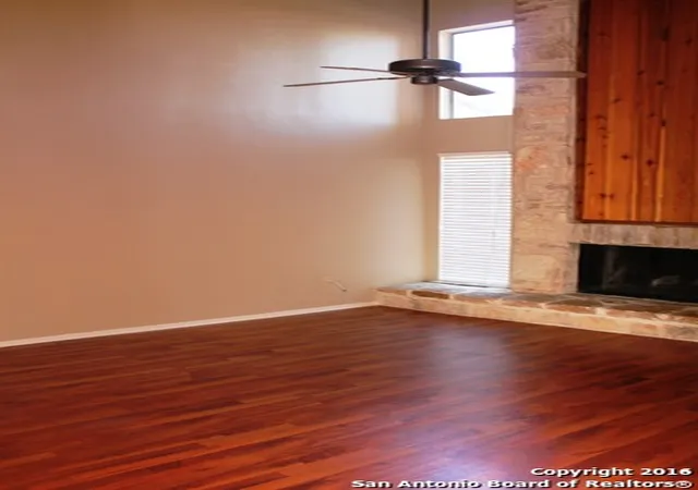 2nd image of 3843 Barrington #219E, San Antonio, TX 78217 | MLS# 1963407