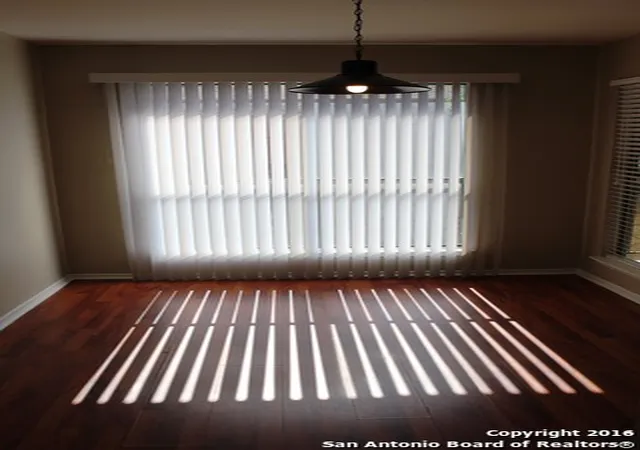 4th image of 3843 Barrington #219E, San Antonio, TX 78217 | MLS# 1963407