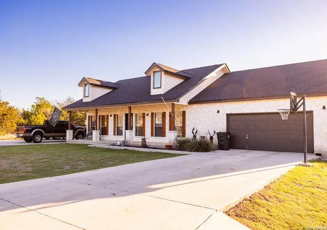 Photo 3 of Single family home for sale at 803 River Ranch Dr, Bandera, TX 78003 | MLS# 1963409 | Listing updated on 2026-09-15
