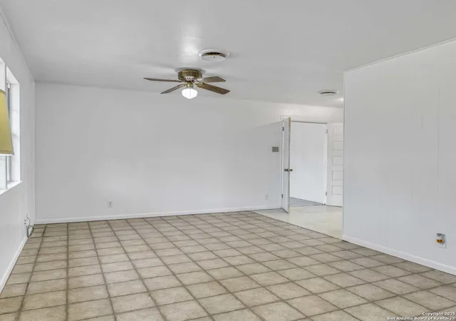 Photo 3 of Single family home for sale at 2019 North Park, Canyon Lake, TX 78133 | MLS# 1963513 | Listing updated on 2026-05-03
