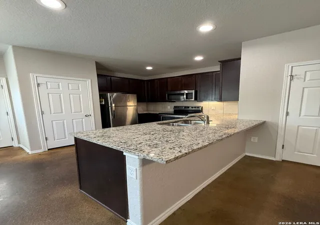 5th image of 1133/1135 Renee, Seguin, TX 78155 | MLS# 1963547
