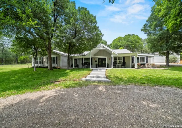 2nd image of 601 Valley View West Rd, San Marcos, TX 78666 | MLS# 1963564