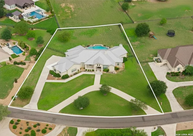 Photo 1 of Single family home for sale at 140 Entre Rios Blvd, New Braunfels, TX 78132 | MLS# 1963607 | Listing updated on 2026-10-12