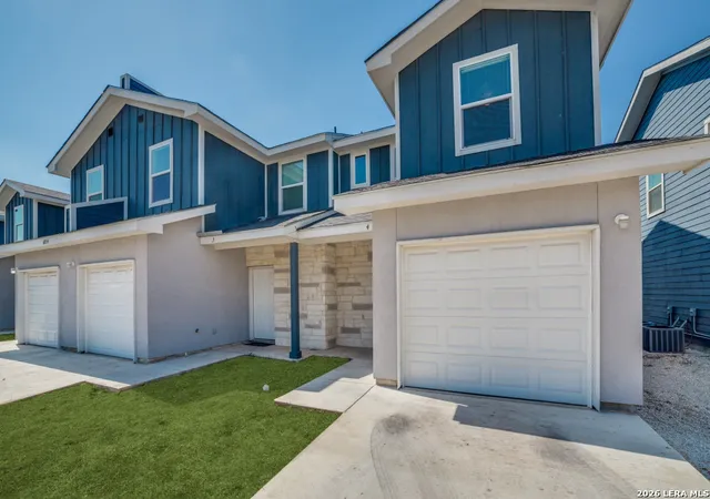 Photo 1 of Multi family home for sale at 6918 Crestway Rd, San Antonio, TX 78239 | MLS# 1963634 | Listing updated on 2026-09-01
