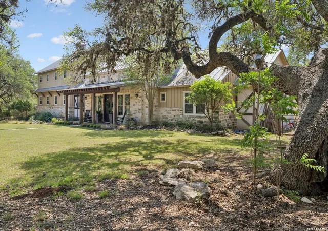 2nd image of 555 Prado Xing, Boerne, TX 78006 | MLS# 1963676