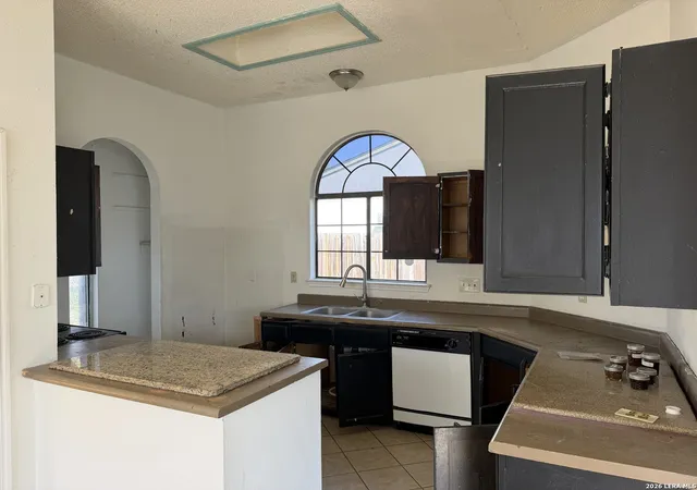4th image of 4146 Sunrise Point Dr, San Antonio, TX 78244 | MLS# 1963853