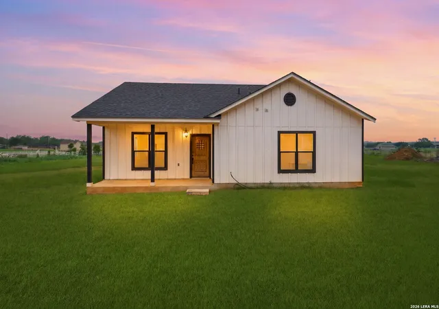 Homes for sale in Somerset, TX | 20922 Kinney Rd, Somerset, TX 78069 | MLS# 1963864