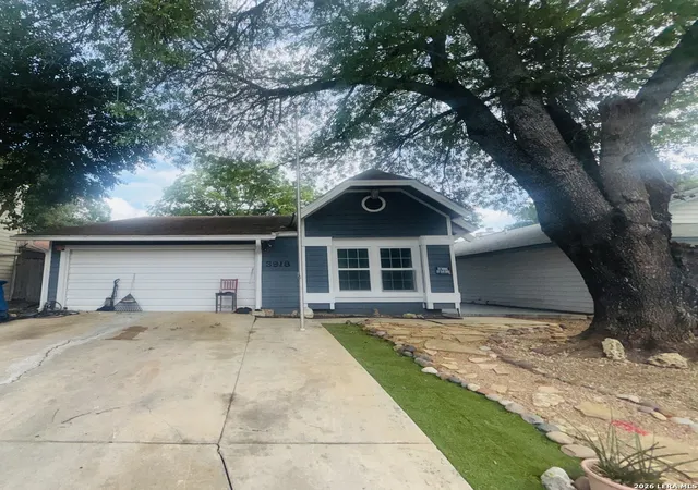 Homes for sale in San Antonio, TX | 3918 Chimney Springs Dr, San Antonio, TX 78247 | MLS# 1963868