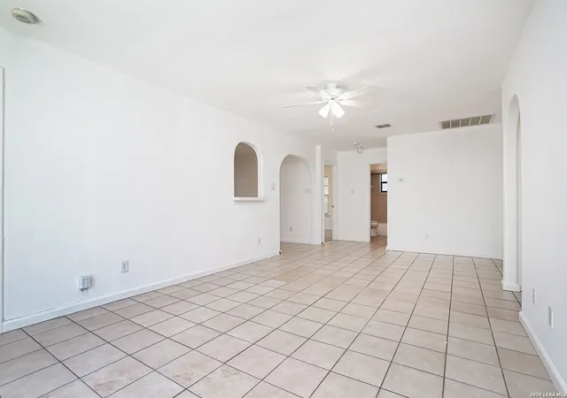 Photo 3 of Single family home for sale at 3600 Chapultepec, San Antonio, TX 78228 | MLS# 1963930 | Listing updated on 2026-05-16