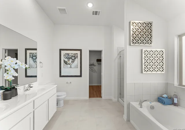 29th image of 1012 Amber Lake, Seguin, TX 78155 | MLS# 1963962