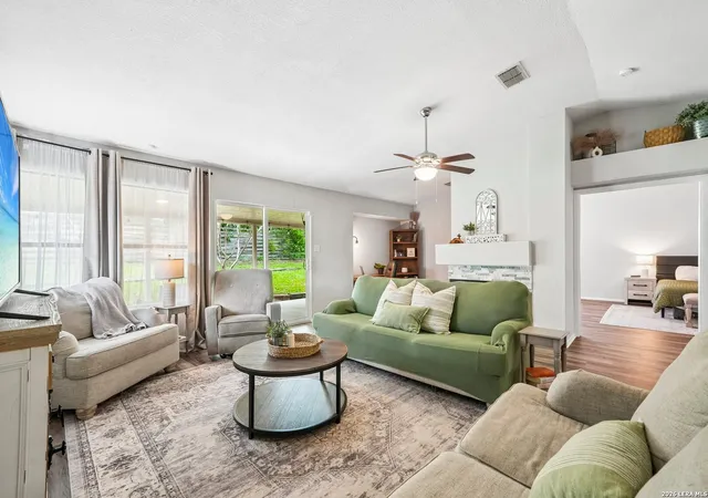 Photo 3 of Single family home for sale at 9711 Spruce Ridge Dr, Converse, TX 78109 | MLS# 1963976 | Listing updated on 2026-09-15