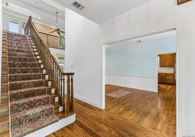 Photo 3 of Single family home for sale at 514 Oakland Hills Ln, Kerrville, TX 78028 | MLS# 1964019 | Listing updated on 2026-08-19