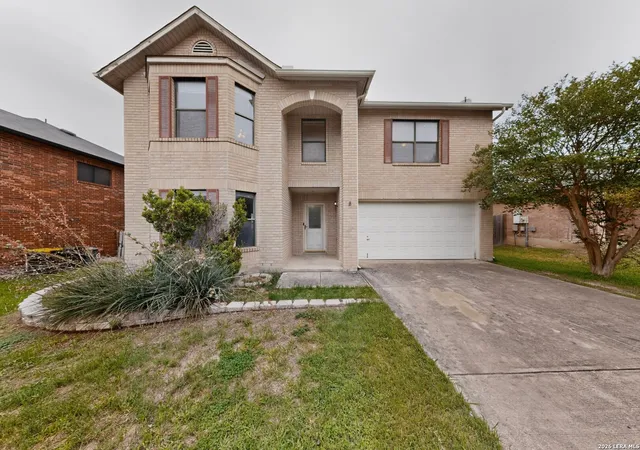 Photo 2 of Single family home for sale at 1652 Willow Top Dr, Schertz, TX 78154 | MLS# 1964045 | Listing updated on 2026-09-02