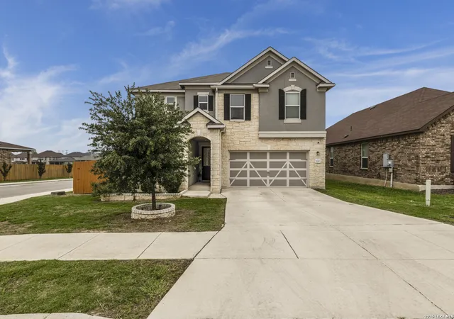 2nd image of 200 Rustic Spgs, Universal City, TX 78148 | MLS# 1964049
