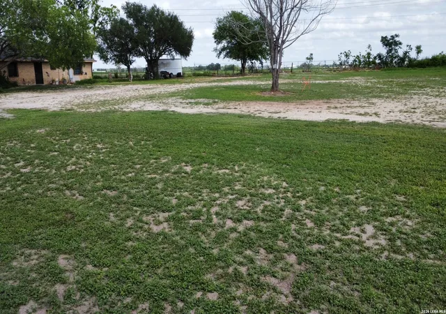 Photo 2 of Land for sale at 8202 New Laredo Hwy, San Antonio, TX 78211 | MLS# 1964112 | Listing updated on 2026-05-16