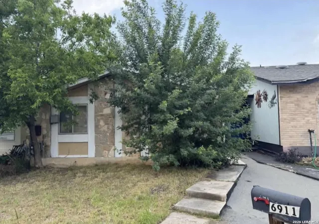 Photo 1 of Single family home for sale at 6911 Neston Dr #0, San Antonio, TX 78239 | MLS# 1964120 | Listing updated on 2026-07-05