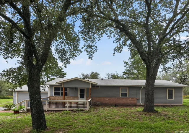Photo 2 of Sale Pending at 22710 Petwood Dr, San Antonio, TX 78264 | MLS# 1964135 | Listing updated on 2026-08-17