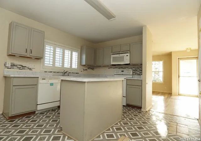 Photo 4 of Sale Pending at 25710 Presidio Aly, Boerne, TX 78015 | MLS# 1964151 | Listing updated on 2026-08-26