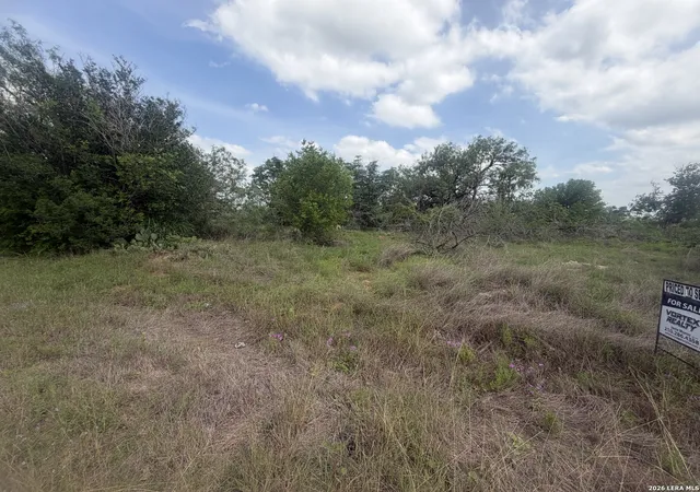 Homes for sale in Elmendorf, TX | 5835 Hardy Road, Elmendorf, TX 78112 | MLS# 1964272
