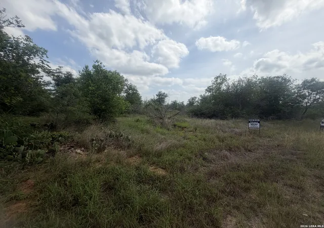 Homes for sale in Elmendorf, TX | 5835 Hardy Road, Elmendorf, TX 78112 | MLS# 1964272