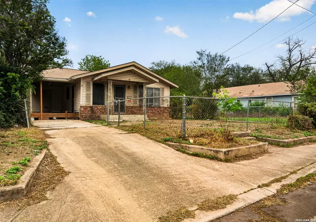 2nd image of 257 Bank St, San Antonio, TX 78204 | MLS# 1964301