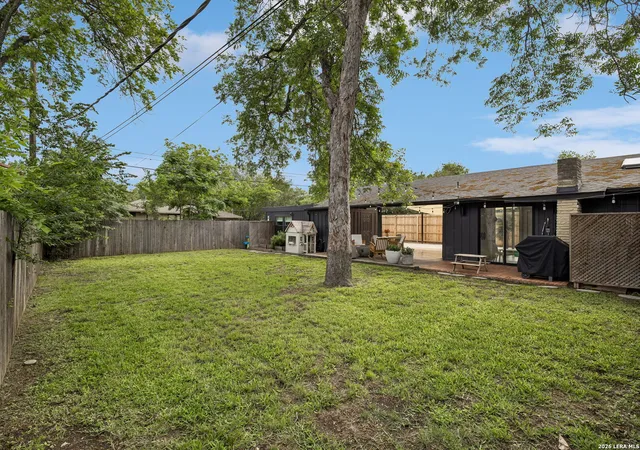 50th image of 210 Woodcrest Dr, San Antonio, TX 78209 | MLS# 1964344