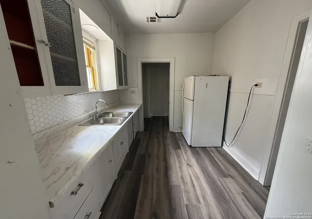Photo 4 of Single family home for sale at 1626 Mckinley, San Antonio, TX 78210 | MLS# 1964354 | Listing updated on 2026-05-26