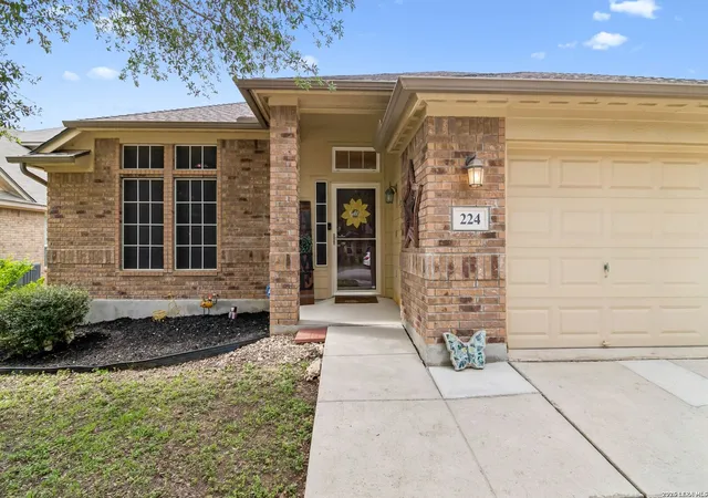 30th image of 224 Fritz Way, Cibolo, TX 78108 | MLS# 1964376