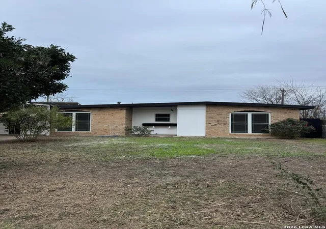 3rd image of 1702 Westmar St, San Antonio, TX 78227 | MLS# 1964388