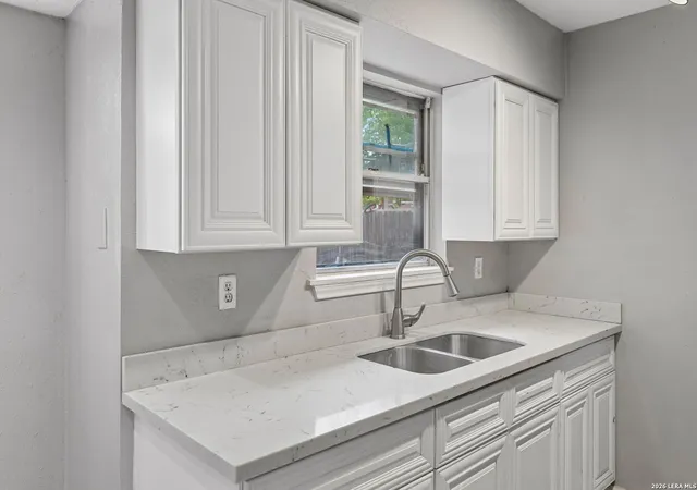 4th image of 5026 Gene Cernan Dr, San Antonio, TX 78219 | MLS# 1964405