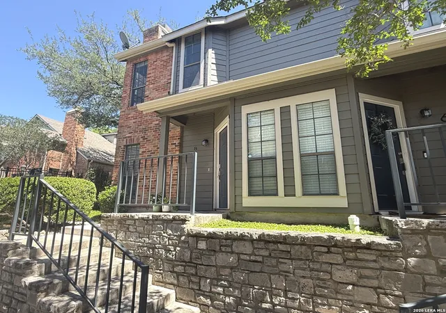 1st image of 8 Chapel Hill Cir #BLDDG M UNIT 8, San Antonio, TX 78240 | MLS# 1964426