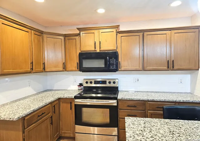 Photo 4 of Single family home for sale at 9406 Sugarloaf, San Antonio, TX 78245 | MLS# 1964427 | Listing updated on 2026-08-11