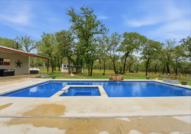 2nd image of 238 Cibolo Way, La Vernia, TX 78121 | MLS# 1964490