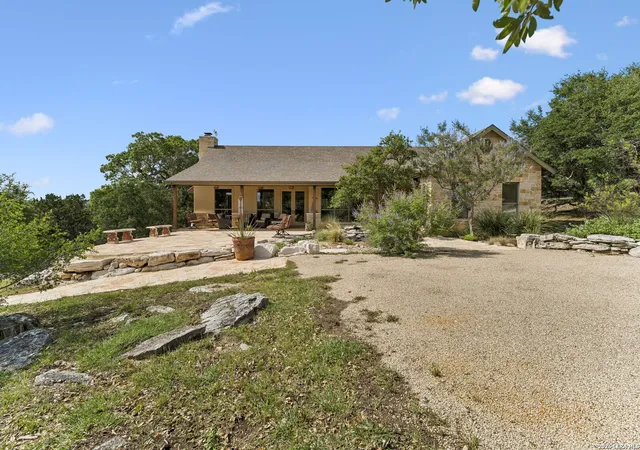 5th image of 306 Charles, Kerrville, TX 78028 | MLS# 1964503
