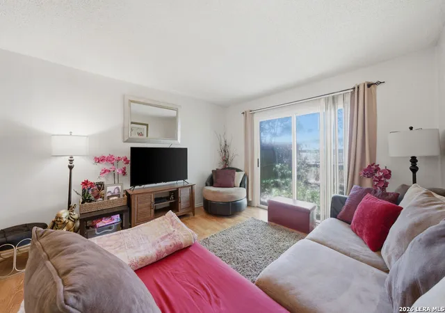 4th image of 603 W Byrd Blvd, Universal City, TX 78148 | MLS# 1964545