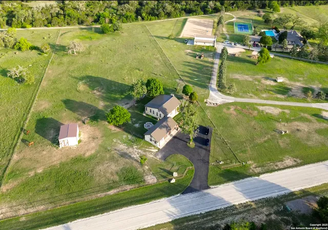 2nd image of 545 Highgate Dr, Bandera, TX 78003 | MLS# 1964547