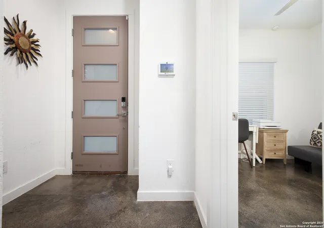 Homes for sale in San Antonio, TX | 210 W Poplar St #101, San Antonio, TX 78212 | MLS# 1964574