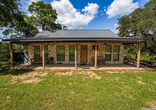 Homes for sale in Vanderpool, TX | 1040 Panther Hill Road, Vanderpool, TX 78885 | MLS# 1964602