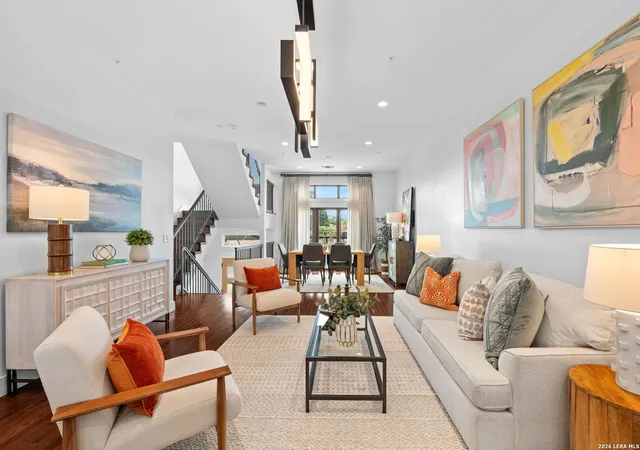 5th image of 318 W Grayson #203, San Antonio, TX 78212 | MLS# 1964662