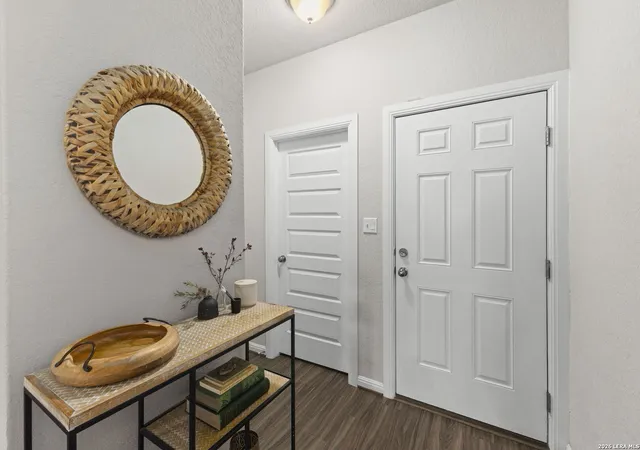 Photo 4 of Single family home for sale at 4718 Audubon Pl, San Antonio, TX 78217 | MLS# 1964683 | Listing updated on 2026-08-24
