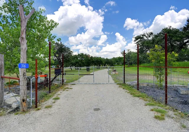 40th image of 316 Go Away Rd, Blanco, TX 78606 | MLS# 1964687