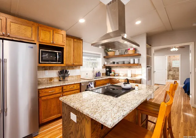 3rd image of 511 Forest Hill St, Canyon Lake, TX 78133 | MLS# 1964691